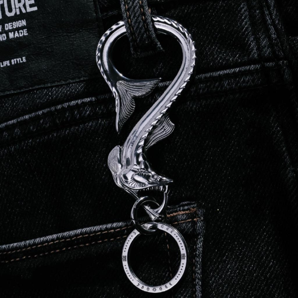 Deep Sea Viper Fish Bottle Opener Keychain, Unique Stainless Steel Carabiner Hook, Creative EDC Tool for Men, Masculine Gift Idea