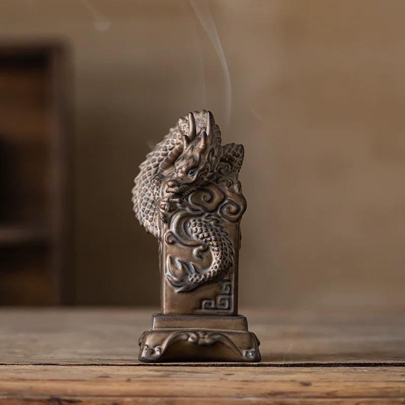 Handmade Ceramic Coiling Dragon Seal Incense Burner, Chinese Style Stamp Incense Holder for Desk, Altar, Tea Table, Home Decor Gift