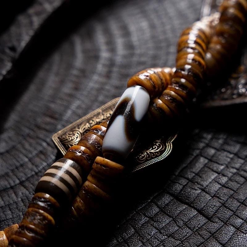 Antique Style Tibetan Yak Bone Mala Beads - 108 Prayer Beads Necklace - Hand-Carved Spirit Bone Rosary for Meditation-Zen Gift