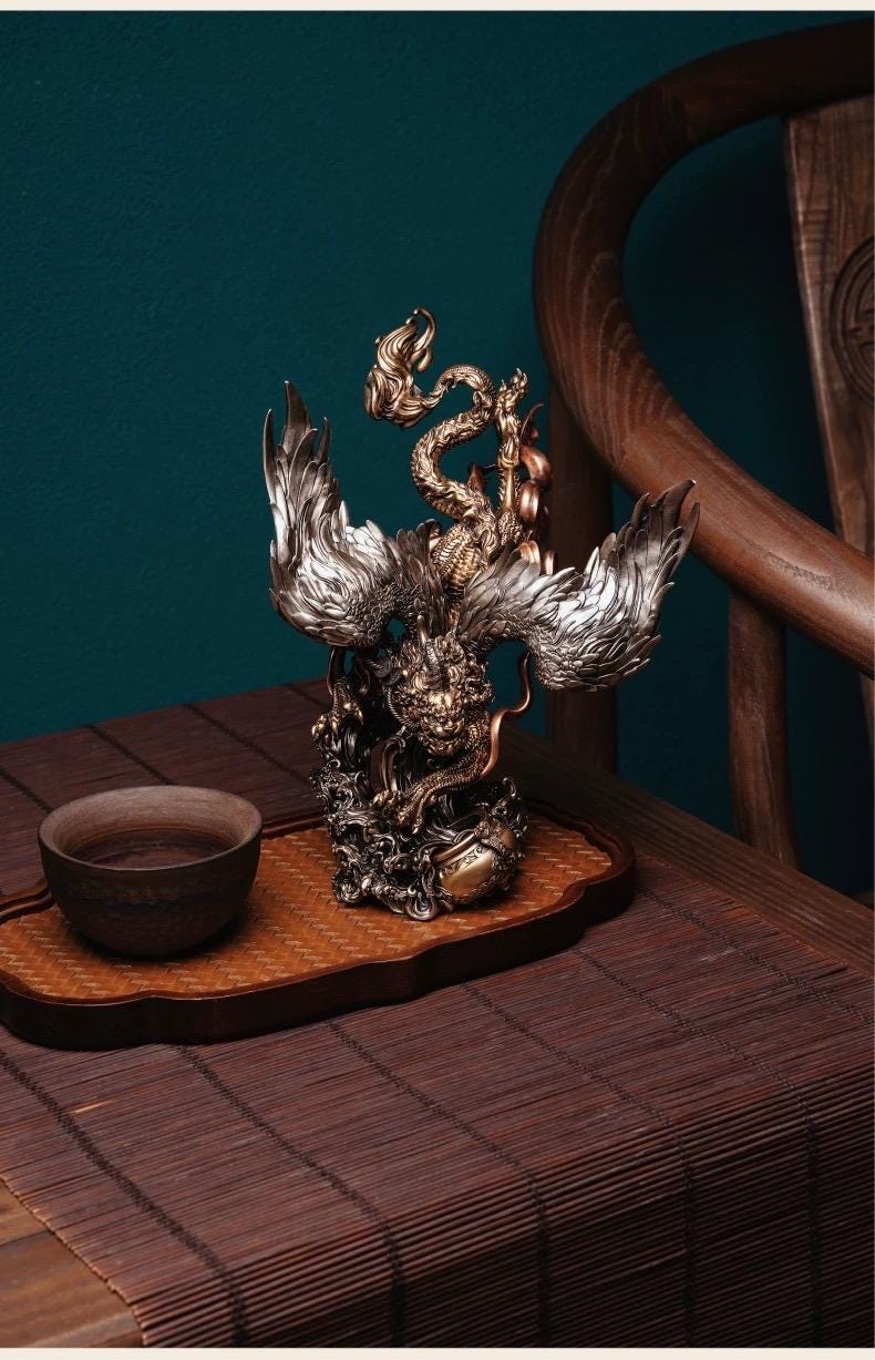 Brass Pi Xiu Figurine Feng Shui Wealth Guardian Statue, Chinese Auspicious Beast Sculpture for Office Desk Decor, Housewarming Business Gift