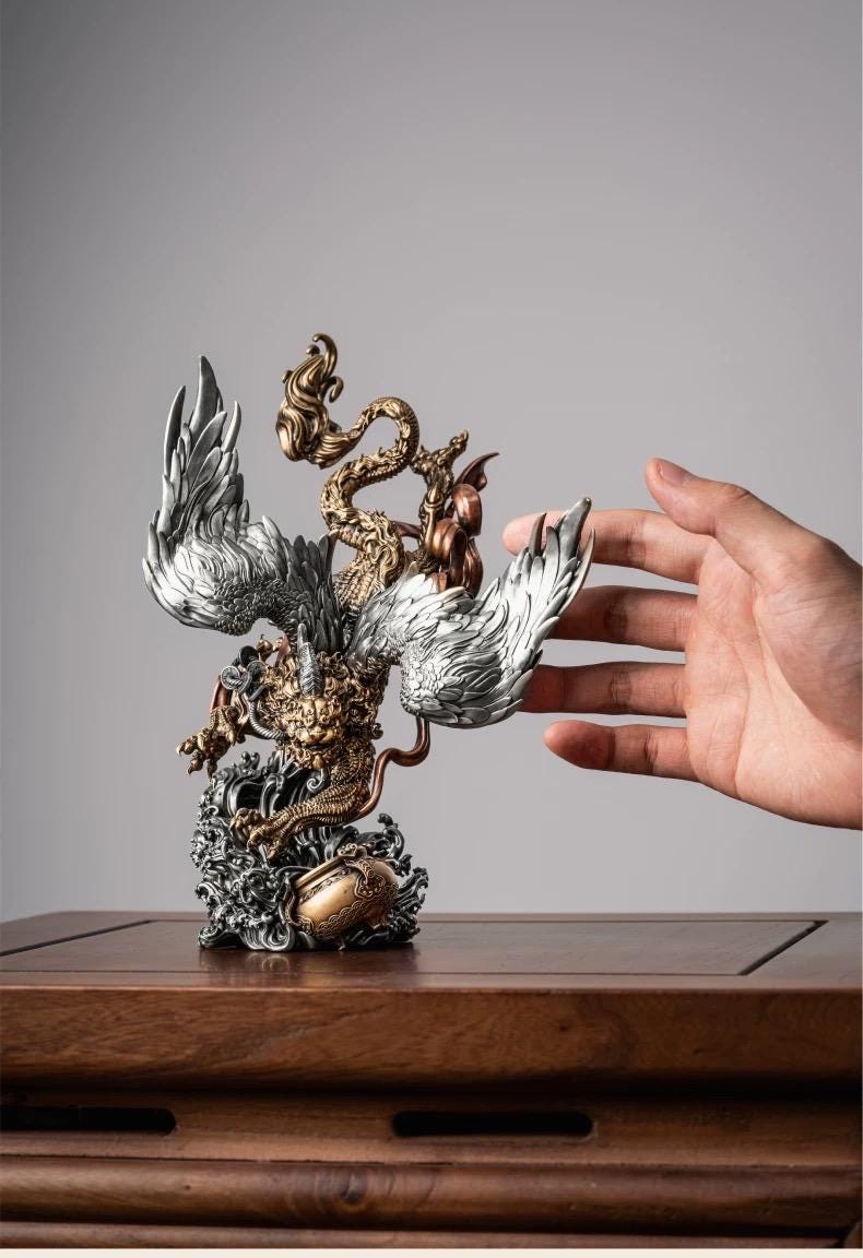 Brass Pi Xiu Figurine Feng Shui Wealth Guardian Statue, Chinese Auspicious Beast Sculpture for Office Desk Decor, Housewarming Business Gift