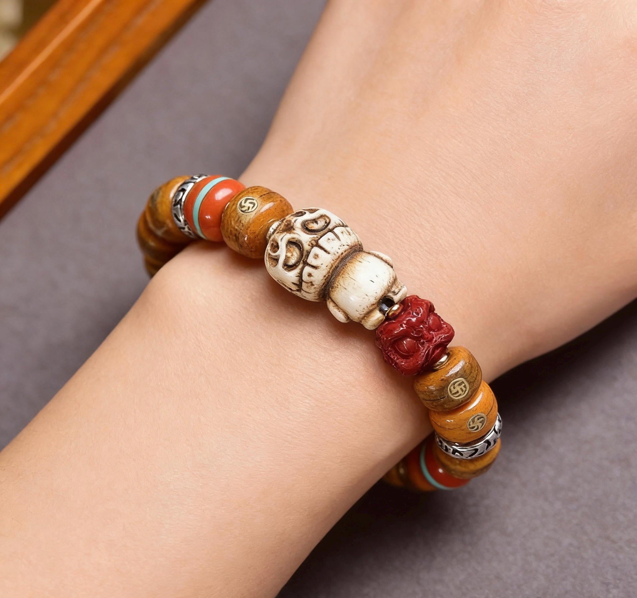Natural Yak Bone Bracelet with Inlaid Wan Symbol, Tibetan Buddhism Mala Beads Ethnic Prayer Bead Bangle Meditative Zen Jewelry for Men Women