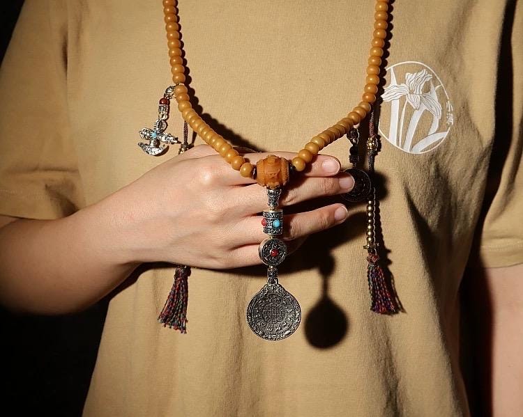 Handmade 108 Bodhi Root Mala Beads Necklace Tibetan Style Agate Bracelet Mens Women Buddhist Prayer Beads Original Weathered Bodhi Seeds