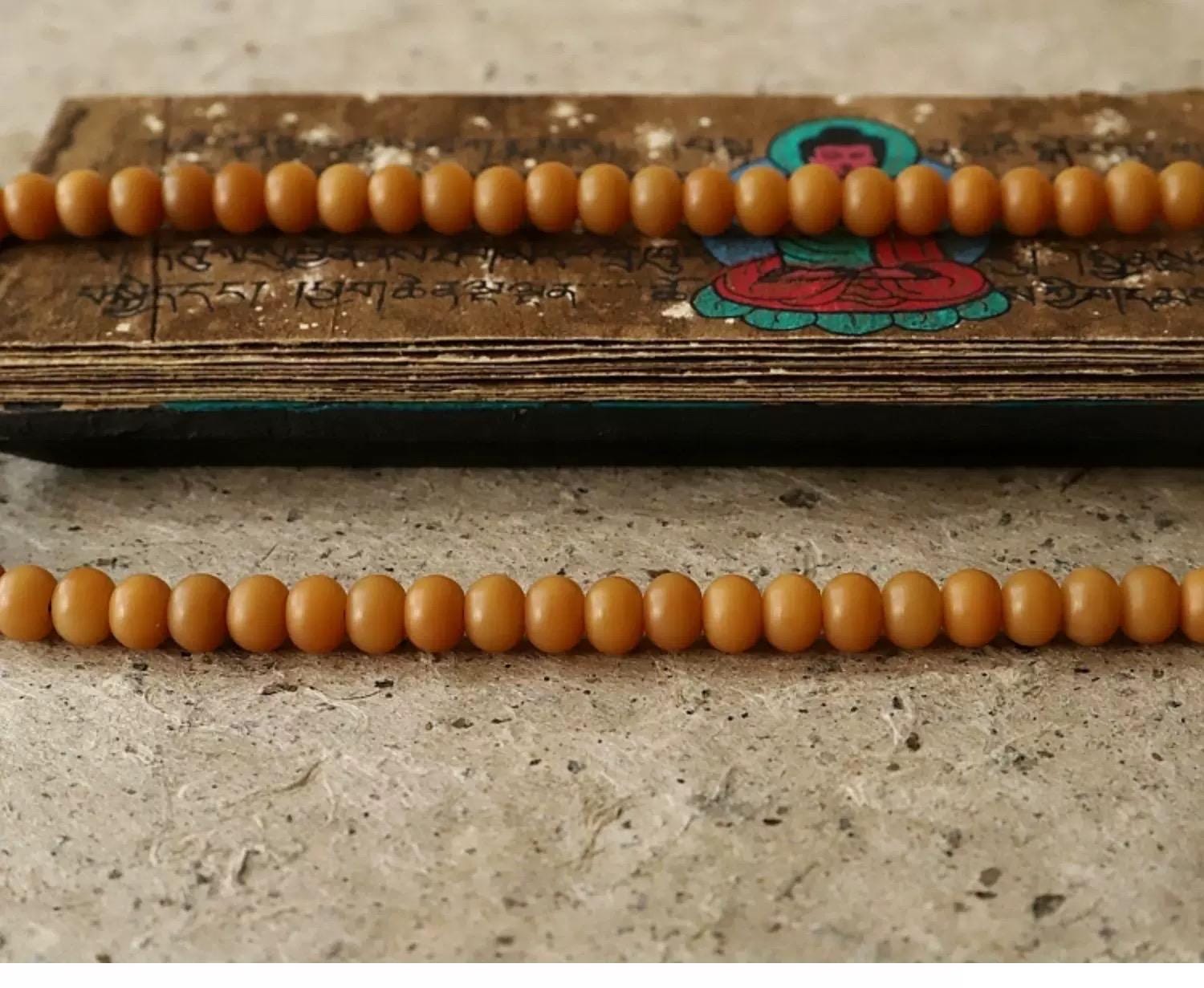 Handmade 108 Bodhi Root Mala Beads Necklace Tibetan Style Agate Bracelet Mens Women Buddhist Prayer Beads Original Weathered Bodhi Seeds