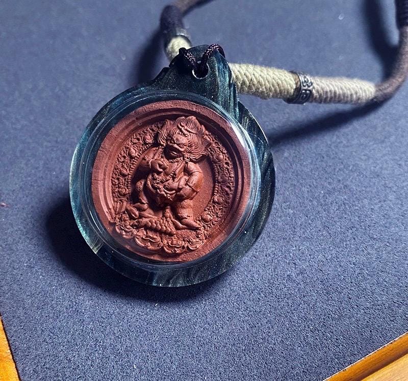 Black Jambhala Medicine Tsa Tsa Amulet Pendant, Tibetan Buddhist Gawu Box Necklace, Tantric Protection Jewelry for Wealth & Healing, Zen Gif
