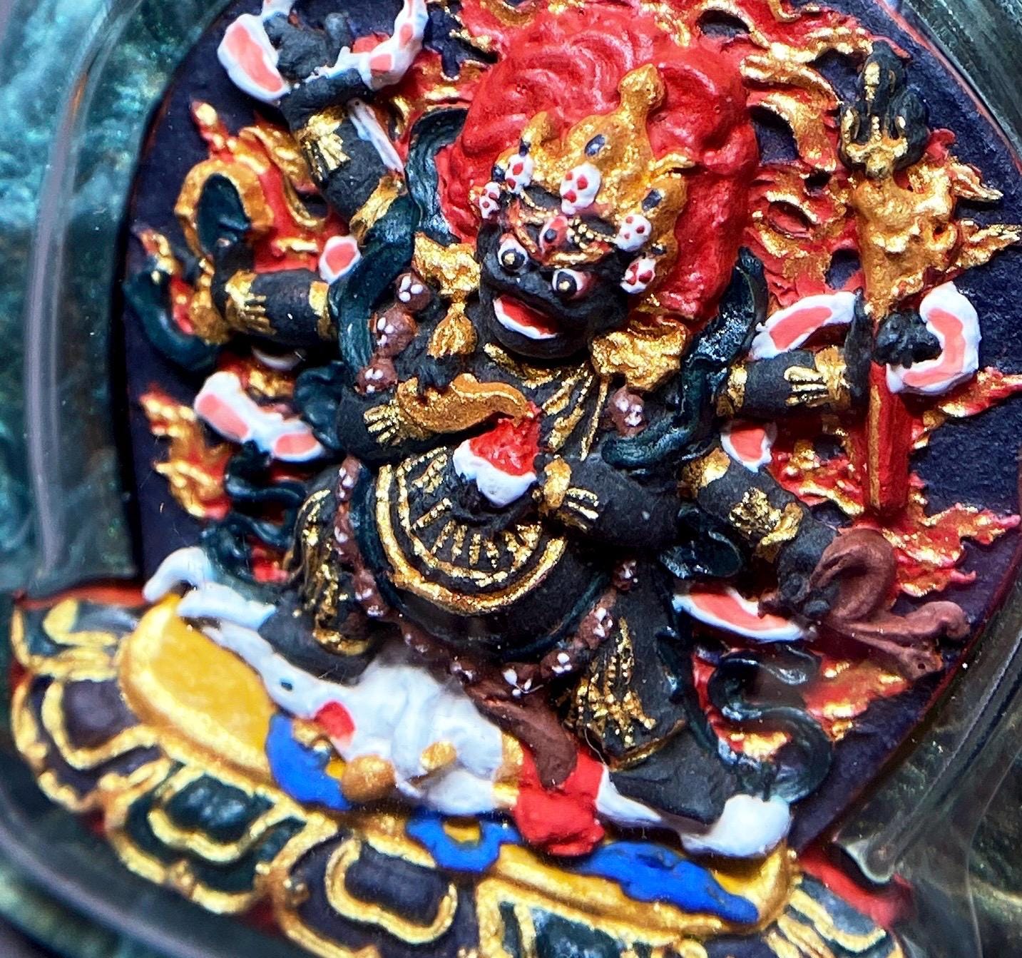 Hand-Painted Mahakala Tsa Tsa Necklace Pendant Mineral Pigment Tibetan Thangka Art Buddhist Amulet Small Six-Armed Mahakala Spiritual Gift