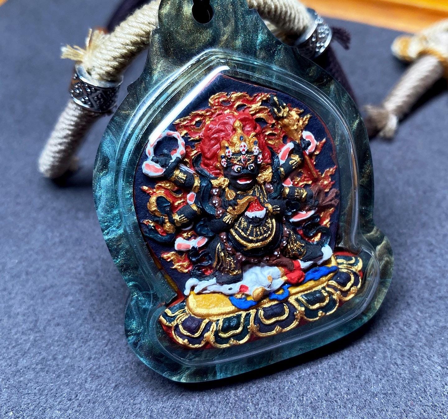 Hand-Painted Mahakala Tsa Tsa Necklace Pendant Mineral Pigment Tibetan Thangka Art Buddhist Amulet Small Six-Armed Mahakala Spiritual Gift