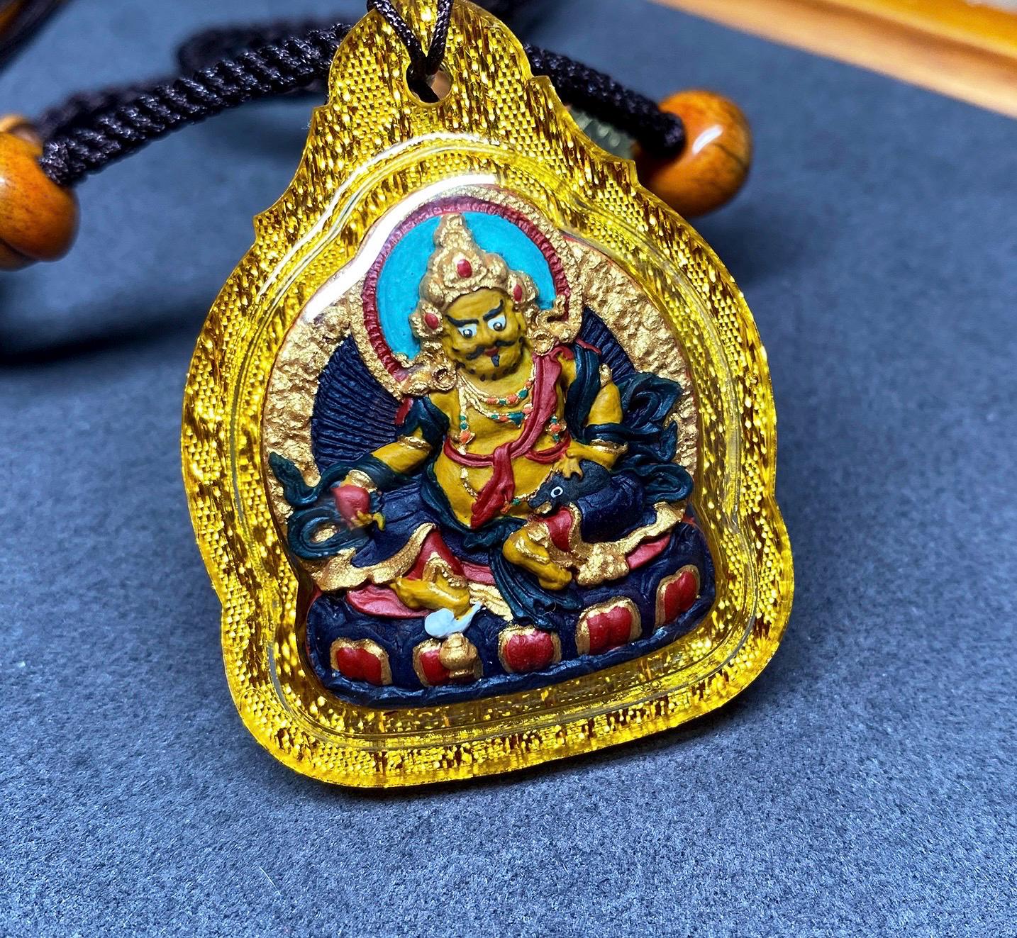 Hand-Painted Yellow Jambhala Thangka Pendant, Mineral Pigments Tibetan Buddhist Tsa Tsa Necklace, Spiritual Protection Amulet, Zen Jewelry