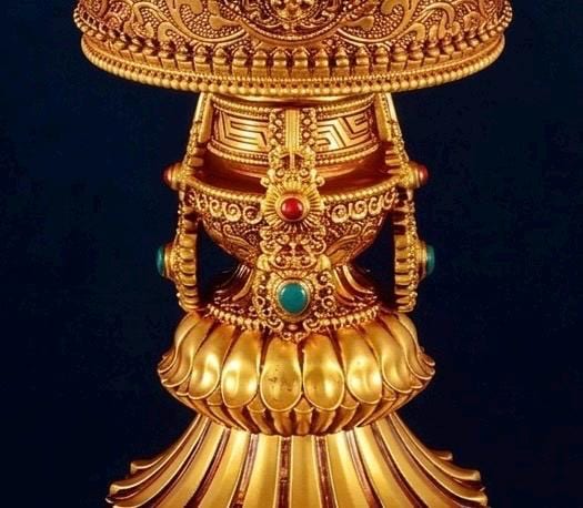 Electric Butter Lamp with LED Flame, 8 Auspicious Symbols Buddhist Offering Light, Rechargeable & Plugin Lotus Candle Holder for Home Altar