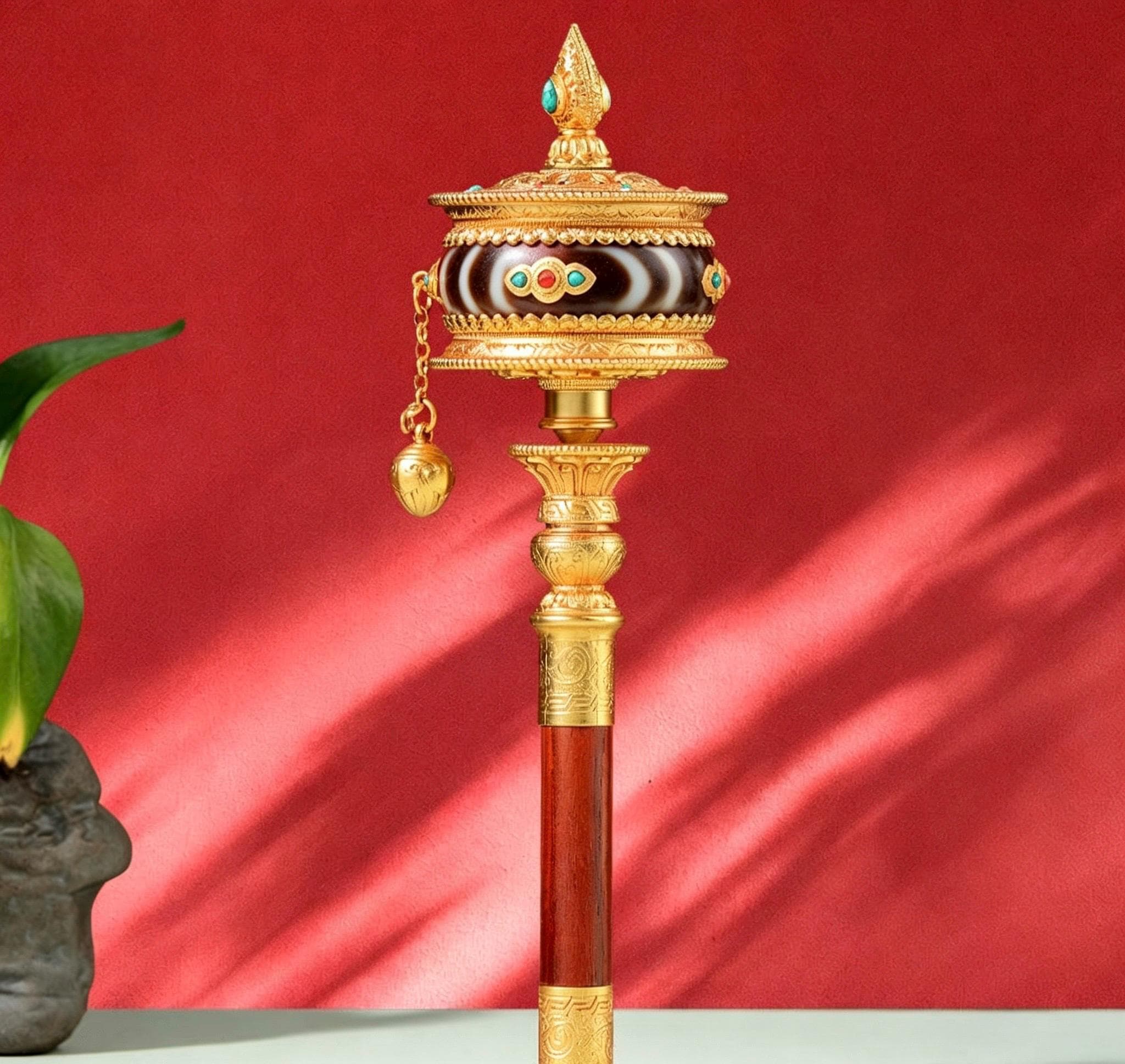 Tibetan Prayer Wheel Handheld Dzi Bead Mani Wheel Buddhist Meditation Red Leather Hand Cranked Prayer Roller Tabletop Altar Decor