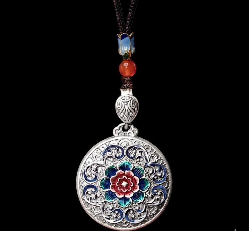 999 Fine Silver Retro Enamel Flower Pendant, Pure Silver Disc Necklace Ornament, National Style Round Plate Sweater Chain Jewelry Gift