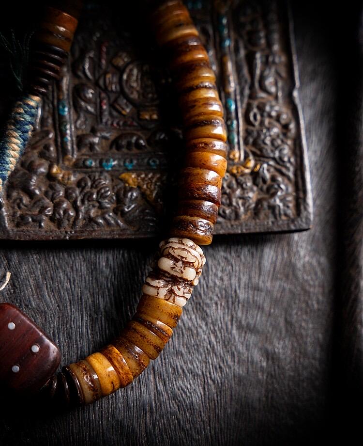 Tibetan Yak Bone Mala 108 Prayer Beads Antique Buddhist Rosary Vintage Yak Bone Bracelet Meditation Mala Healing Spirit Beads Boho