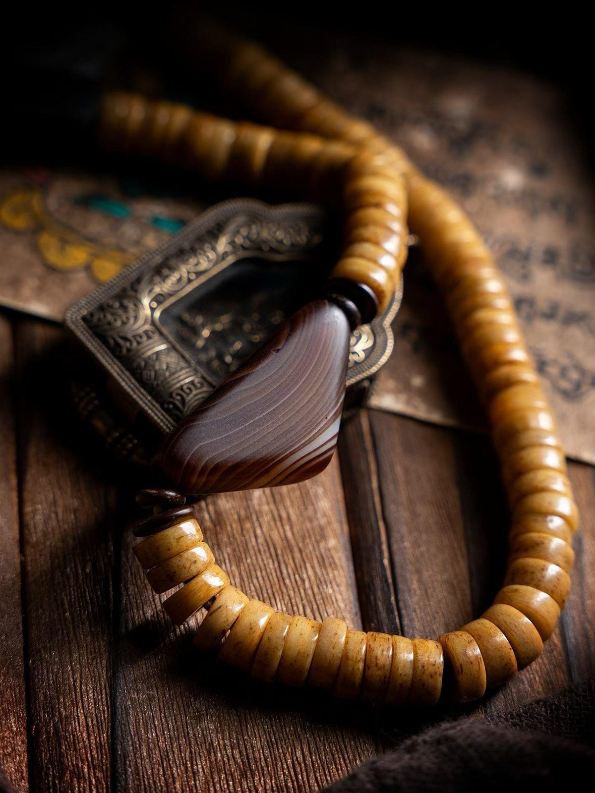 Tibetan Yak Mala Necklace – 108 Beads with Shell, Horn, Agate