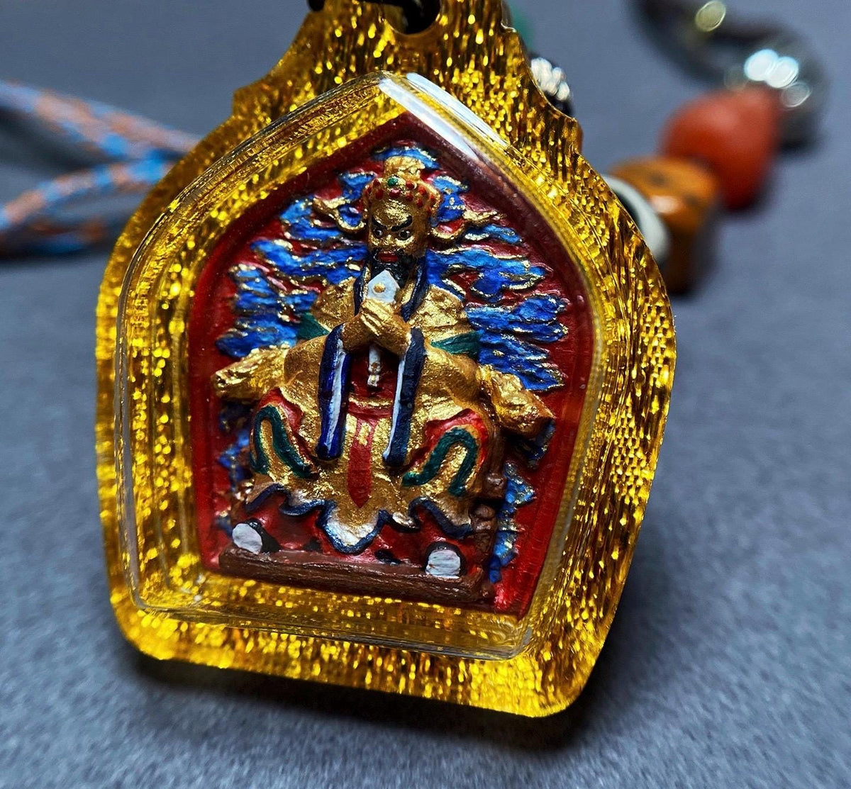 Hand-Painted Fifth Dragon Lord Pendant Tibetan Wealth God Tsa Tsa Amulet Mini Thangka Necklace Mineral Pigments Prosperity Spiritual Gift