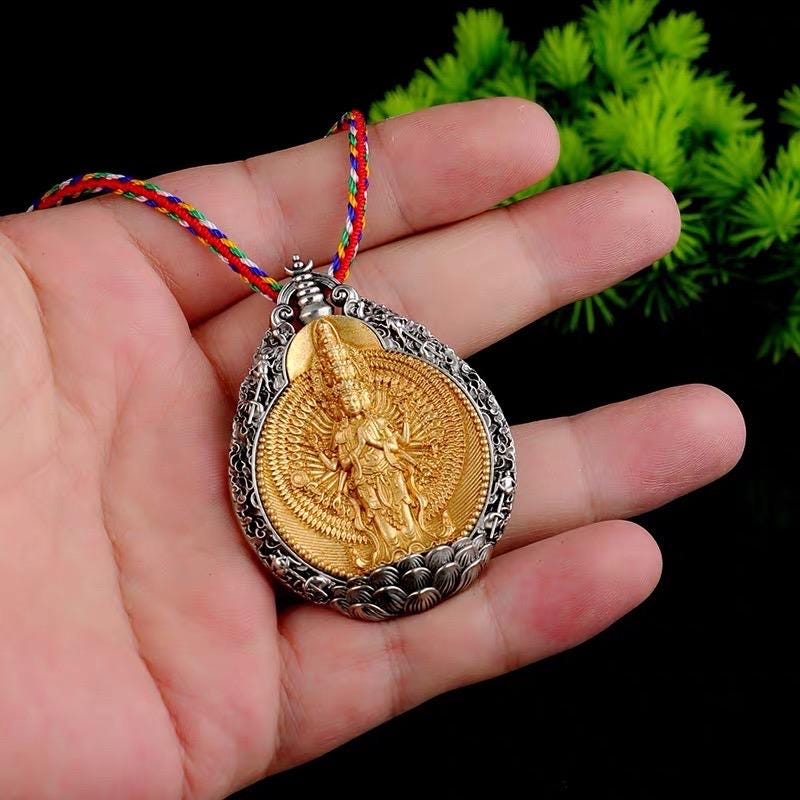 Thousand Armed Avalokiteshvara Pendant Necklace, Chenrezig Amulet, Om Mani Padme Hum Tibetan Buddhist Protection Jewelry