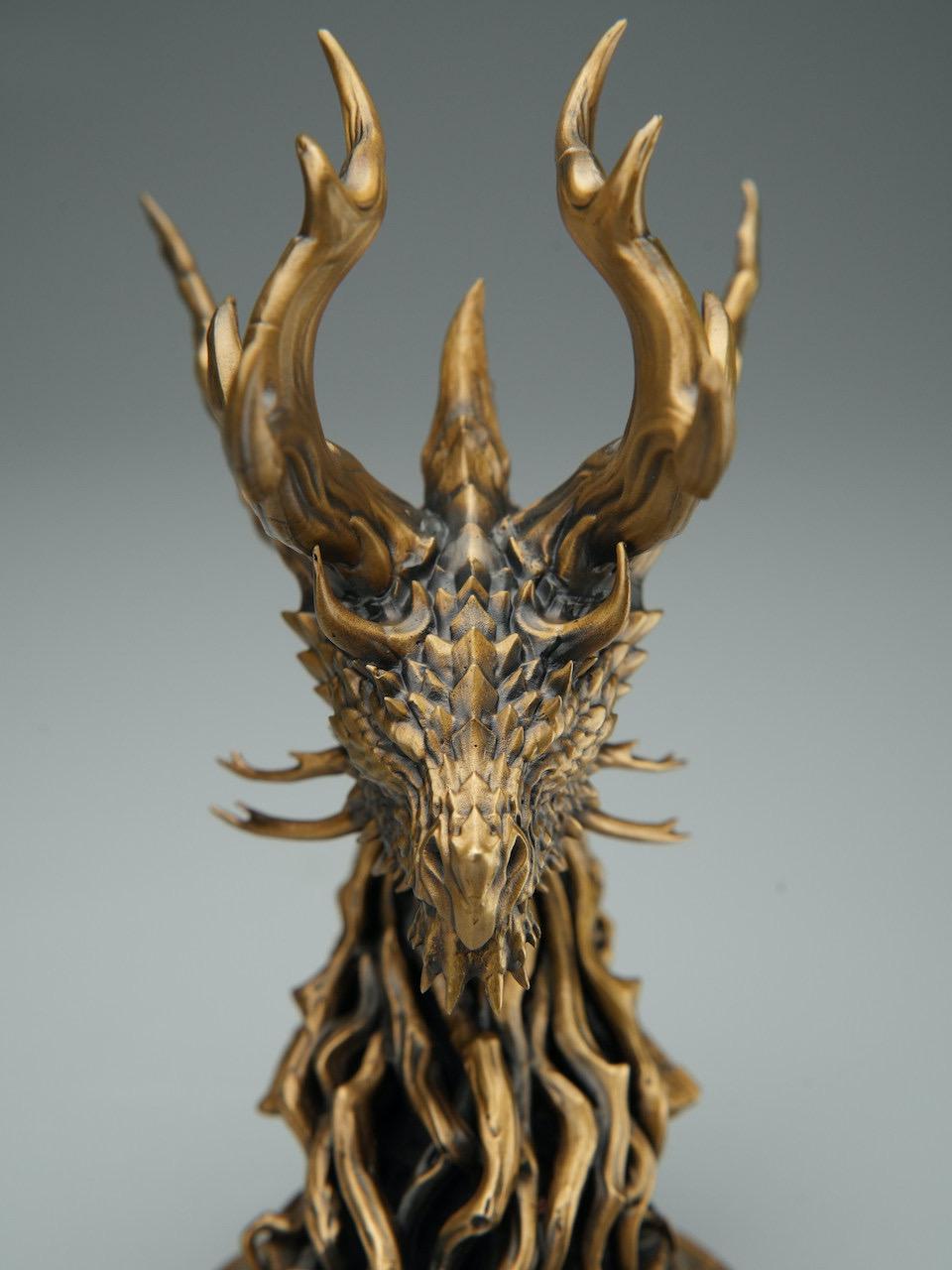 Bronze Precision Crafted Forest Dragon Figurine, Mythical Dragon Statue Model, Fantasy Creature Art Toy Doll, Desk Paperweight, Pocket Hand