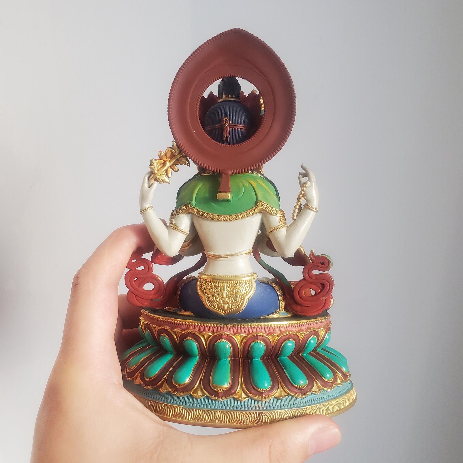 Gilded Copper Four Armed Avalokiteshvara Statue, Nepalese Buddha Figurine, Painted Chenrezig Bodhisattva Deity Altarpiece Home Decor Gift