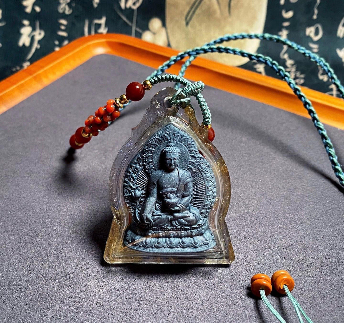 Medicine Buddha Thangka Pendant, Tibetan Medicine Tsa Tsa Ghau Box Necklace, Buddhist Protection Amulet, Vintage Himalayan Spiritual Jewelry