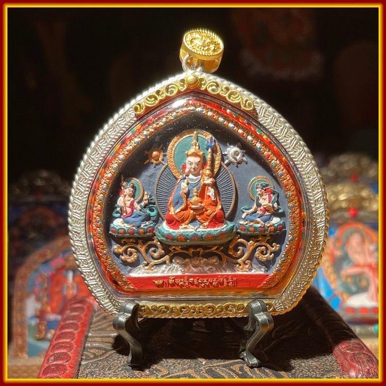 Tibetan Padmasambhava Thangka Ghau Box Necklace Hand-Painted Mineral Pigment Tsa Tsa Amulet Pendant Protective Buddhist Talisman