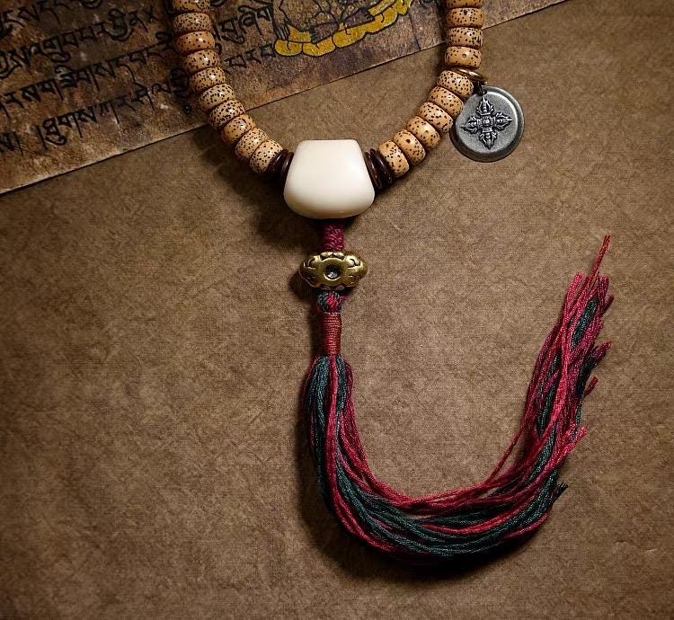 EverestArtStudios Bodhi Seed Mala Necklace – 108 Bead Tibetan Prayer Mala – Moon Bodhi Seed Rosary – Meditation Necklace