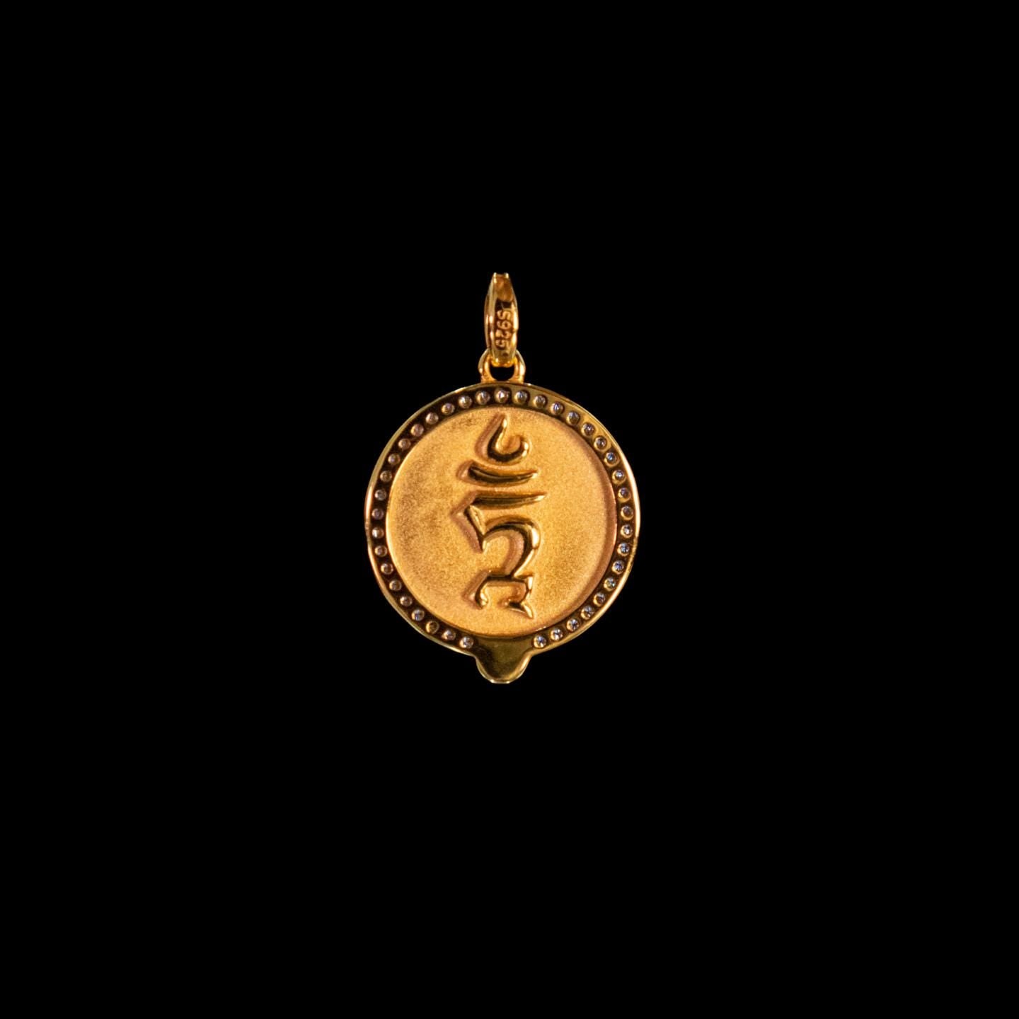 Handcrafted Silver Green Tara Pendant Oxidized Vintage Buddha Eye Necklace Tibetan Buddhist Talisman Spiritual Protection Amulet