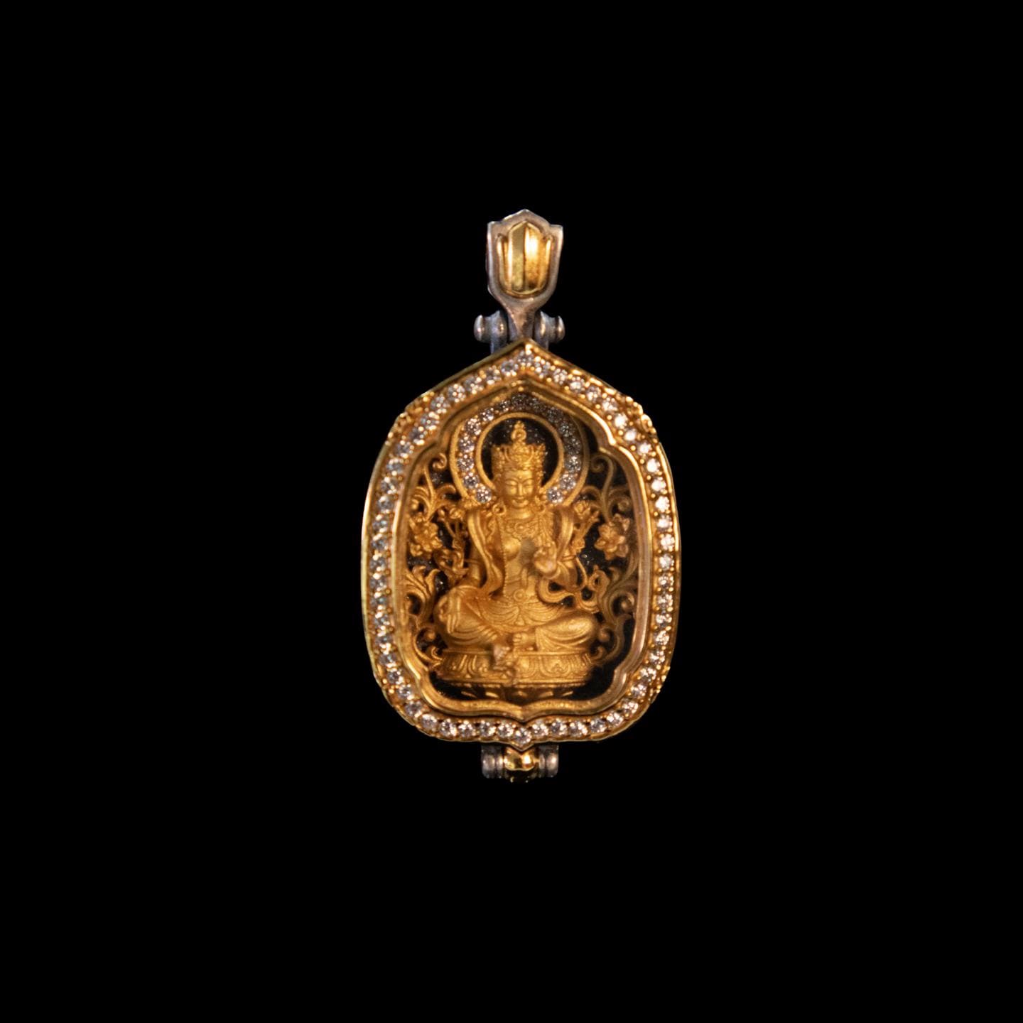 Gold Plated 925 Sterling Silver Lotus Leaf Gau Box Pendant, Vintage Handcrafted Prayer Box Necklace with White CZ Diamond, Mindful Keepsake