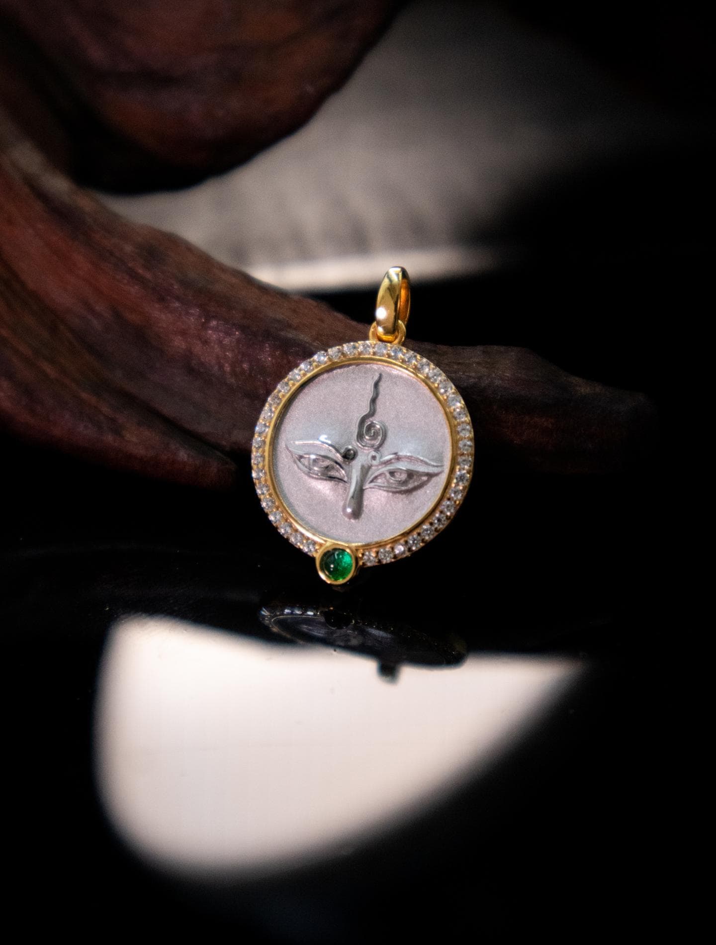 Handcrafted Silver Green Tara Pendant Oxidized Vintage Buddha Eye Necklace Tibetan Buddhist Talisman Spiritual Protection Amulet