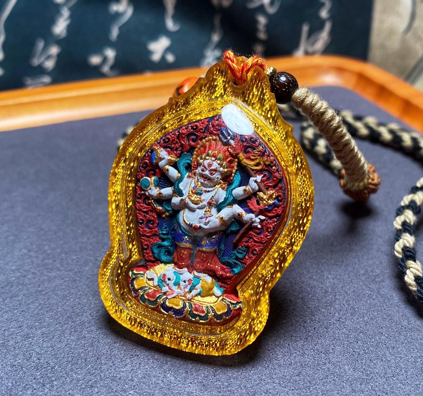 Handpainted White Mahakala Tsa Tsa, Six-Armed Avalokiteshvara Amulet, Tibetan Medicine Clay Pendant, Buddhist Wealth Protector Jewelry