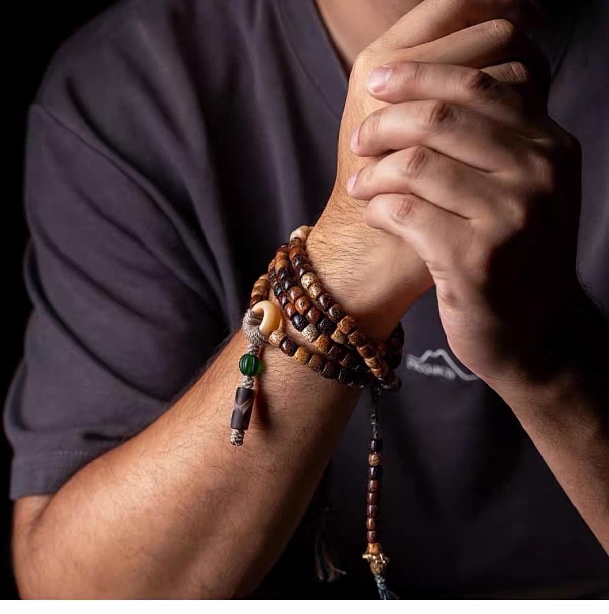 Handmade Tibetan-Inspired Weathered Star & Moon Bodhi Root Mala Bracelet – 108 Beads | Hand-Knotted Meditation Prayer Beads