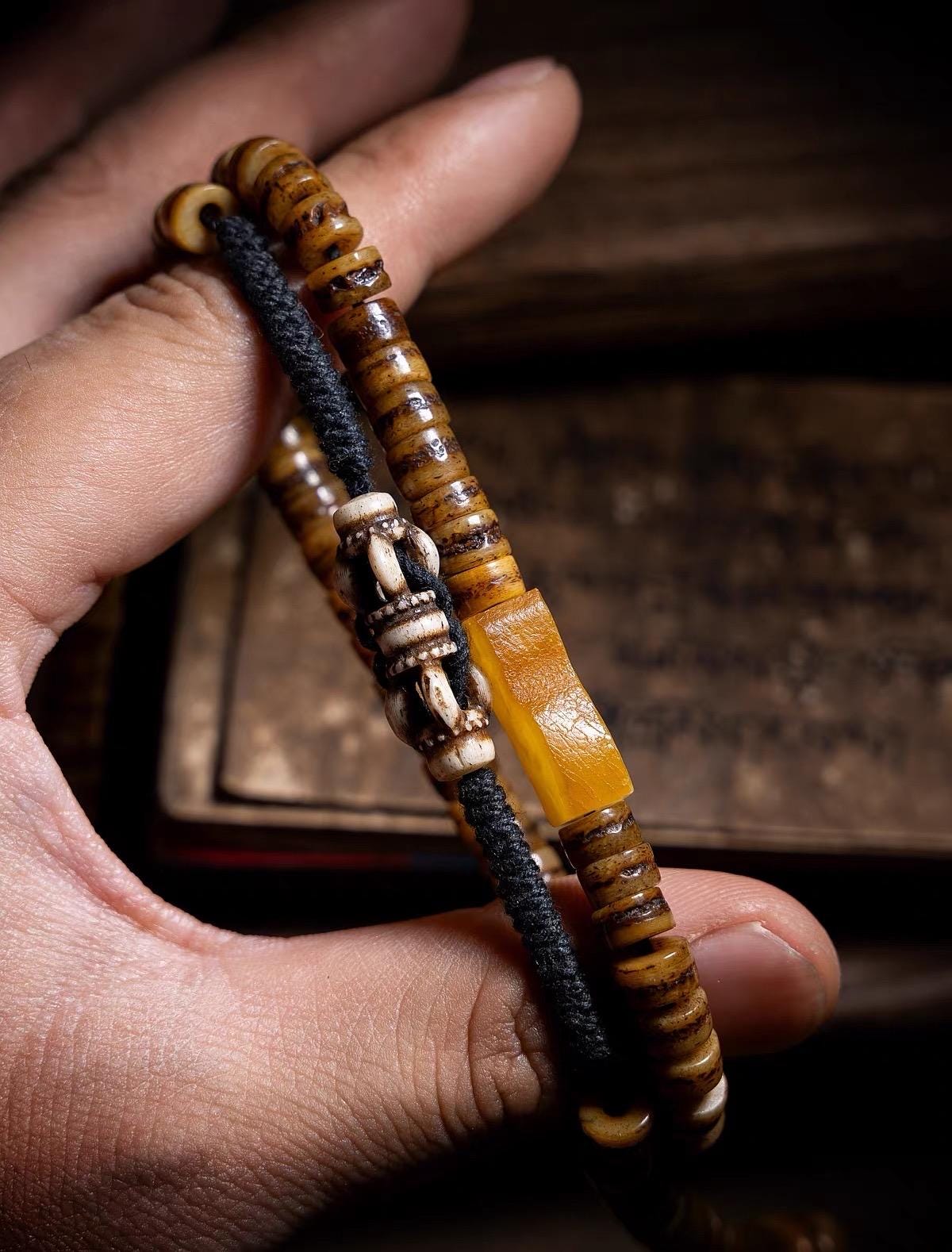 EverestArtStudios Vintage Tibetan Yak Bone Gaga Mala | 108 Bead Prayer Necklace | 8mm Handmade Buddhist Meditation Rosary