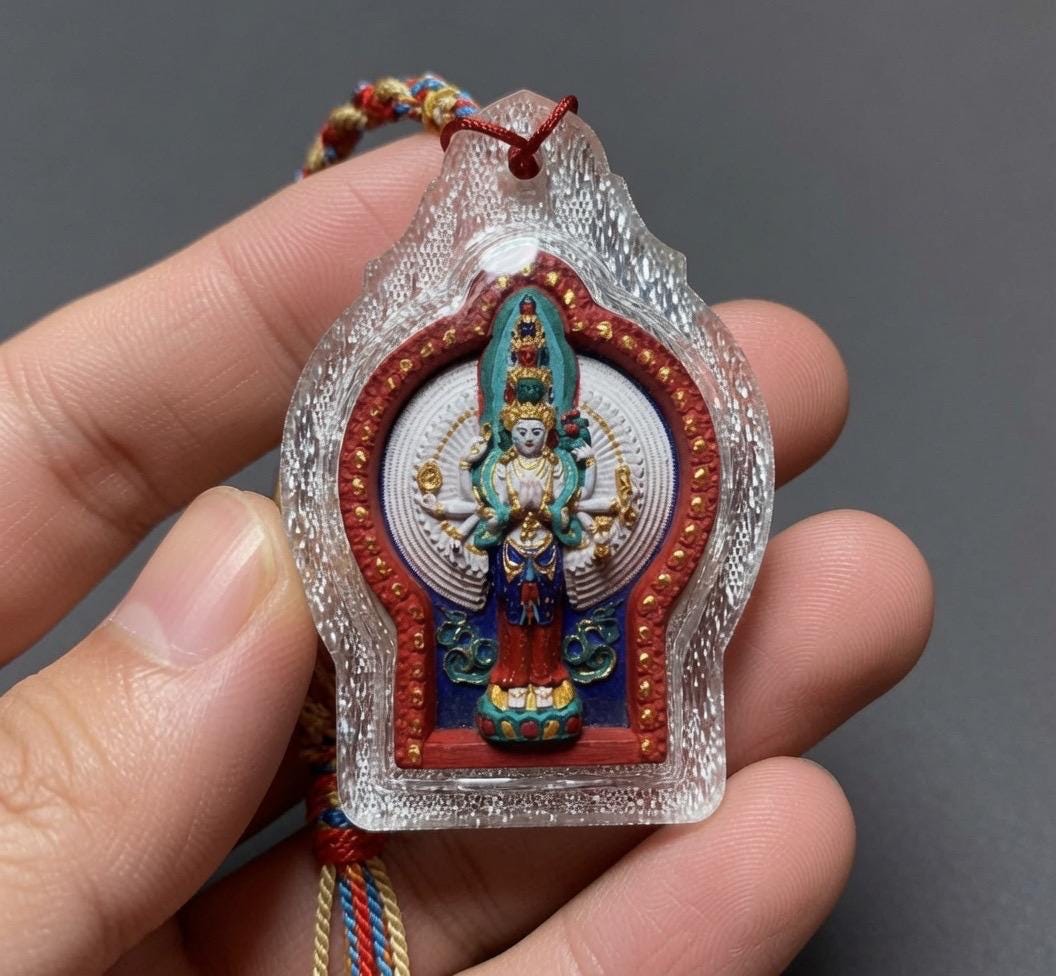 Handpainted Thousand-Hand Guanyin Tsa Tsa, Tibetan Miniature Thangka Pendant, Sacred Ash Avalokiteshvara Amulet Buddhist Necklace