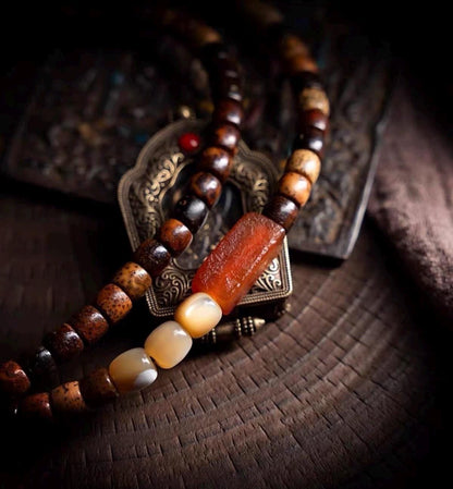 EverestArtStudios Vintage Star & Moon Bodhi Seed Mala Bracelet – 108 Beads | Tibetan Style Meditation Bracelet | Natural Bodhi Root