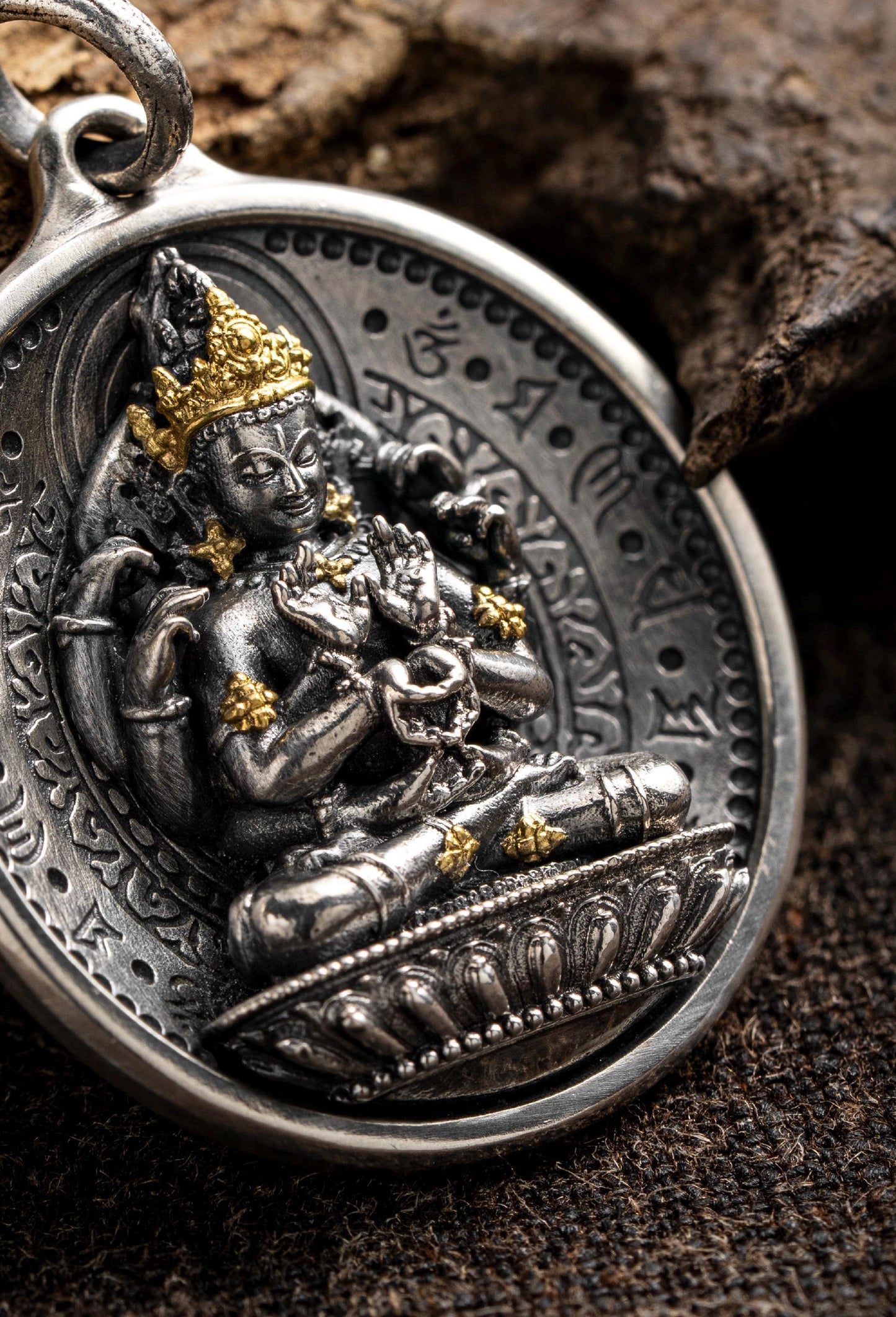 12 Armed Manjushri Pendant 925 Silver 24k Gold Plated, Wisdom Heart Protection Wheel Amulet, Vintage Sacred Buddhist Jewelry Gift
