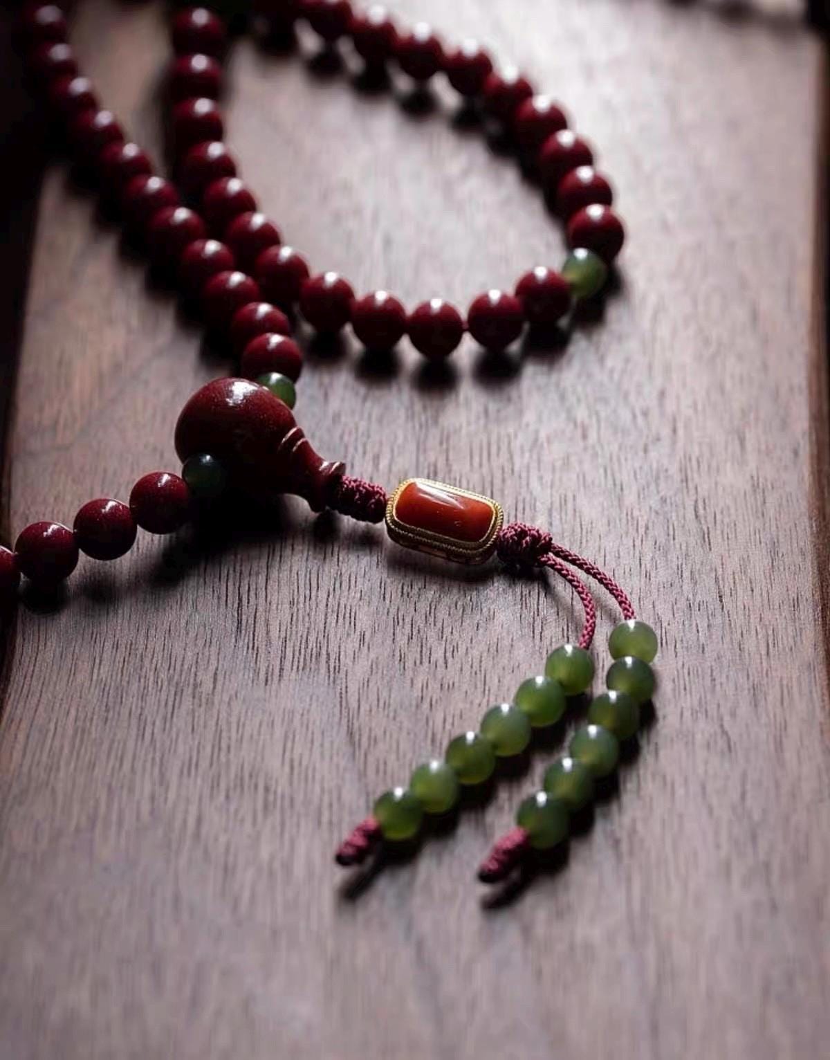 EverestArtStudios Red 108 Mala Beads – 6mm Tibetan Buddhist Prayer Mala with Green Accent Beads