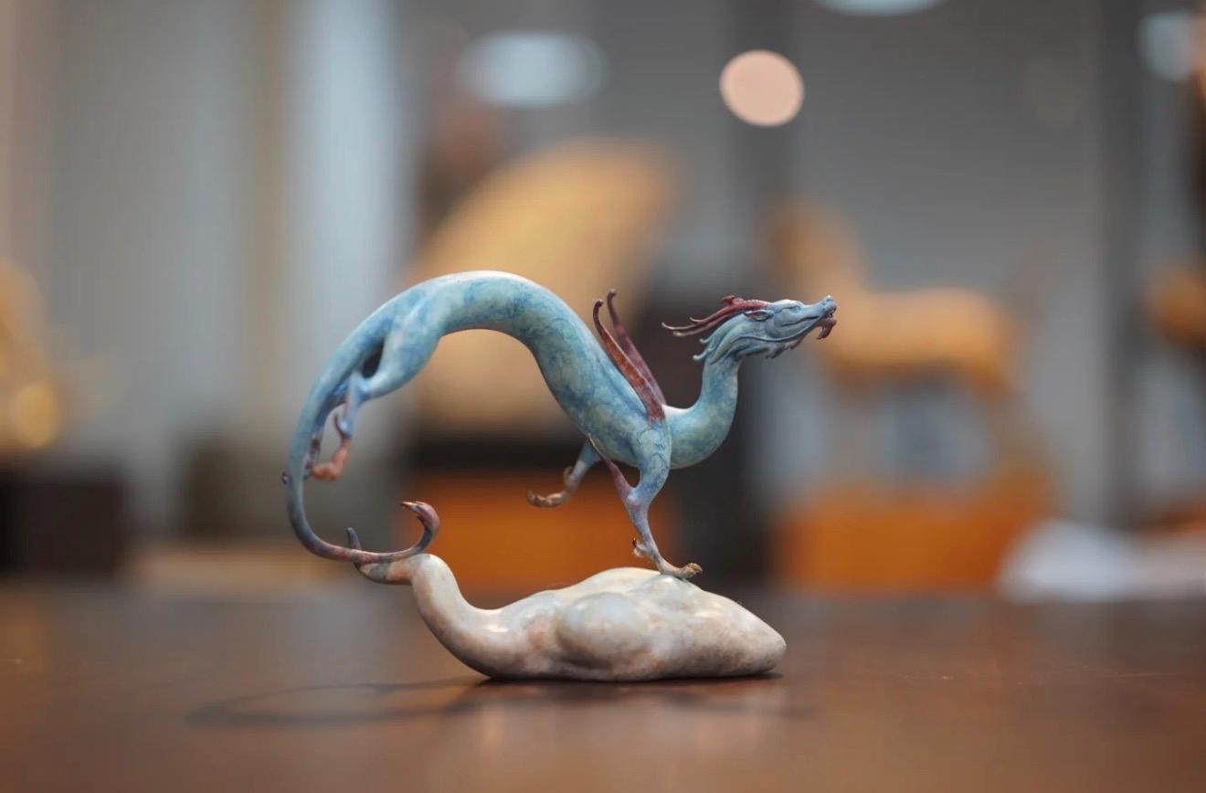 EverestArtStudios Roaming Chinese Dragon Sculpture Hand-Cast Oriental Art Decor