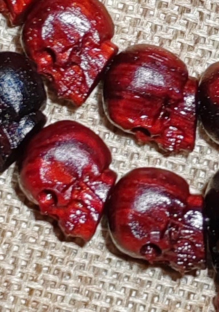 EverestArtStudios Natural Red Sandalwood Skull Mala Bracelet: Tibetan Buddhist Prayer