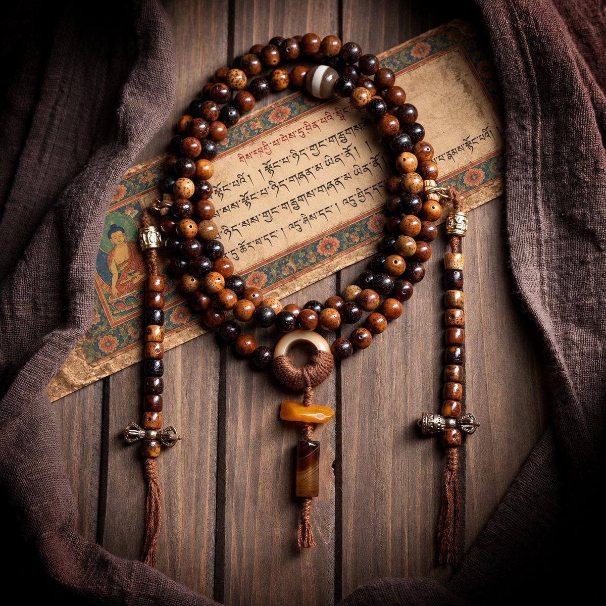 EverestArtStudios Star Moon Bodhi 108 Bead Mala, 7.5mm Prayer Beads with Agate, Amber and Counters