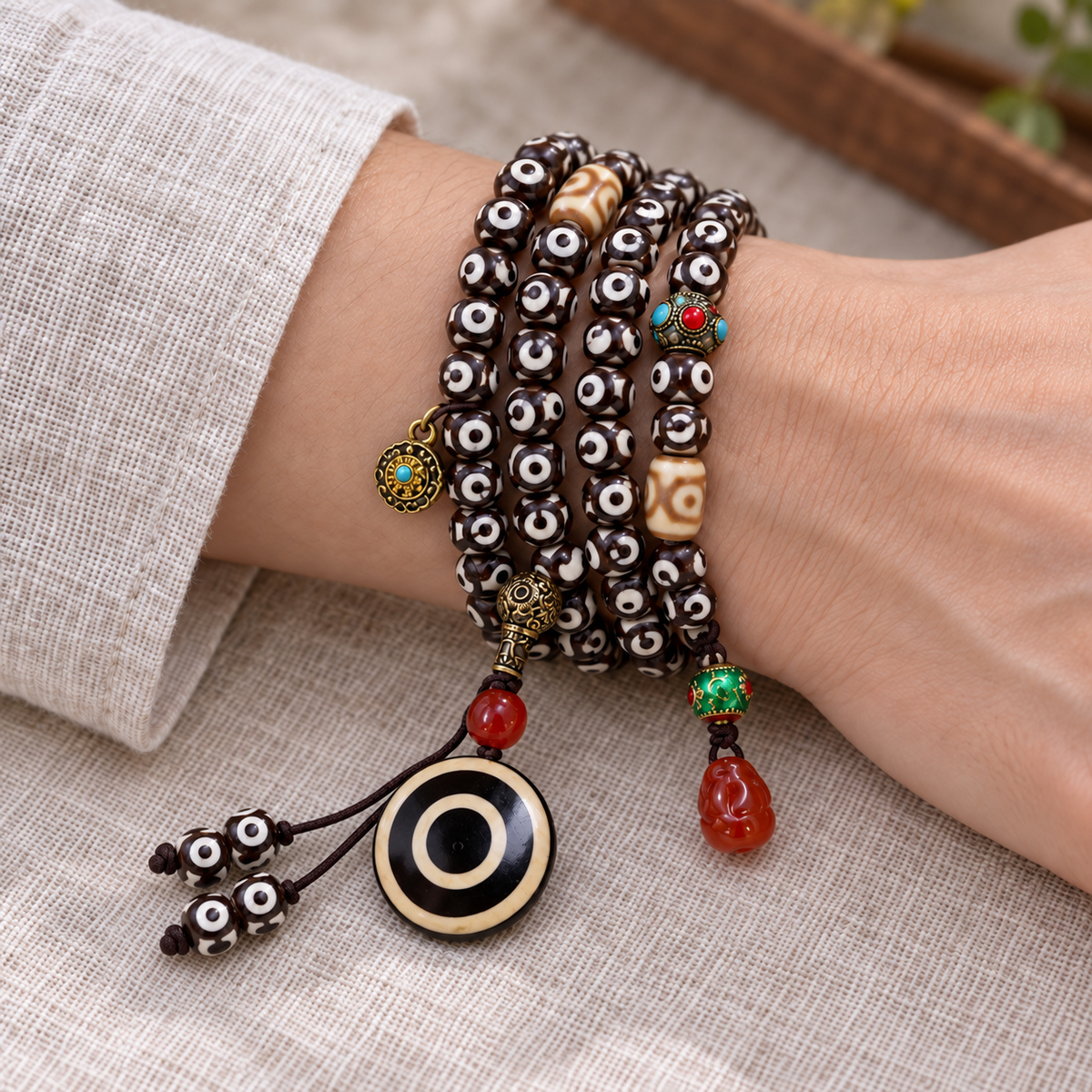 Mala agate rouge 108 perles Dzi trois yeux