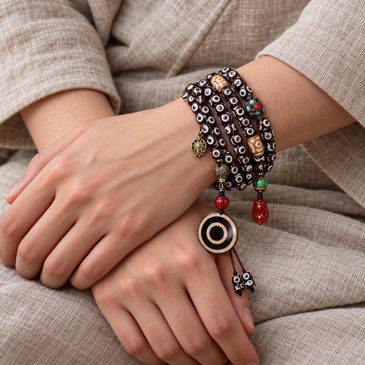 Mala agate rouge 108 perles Dzi trois yeux