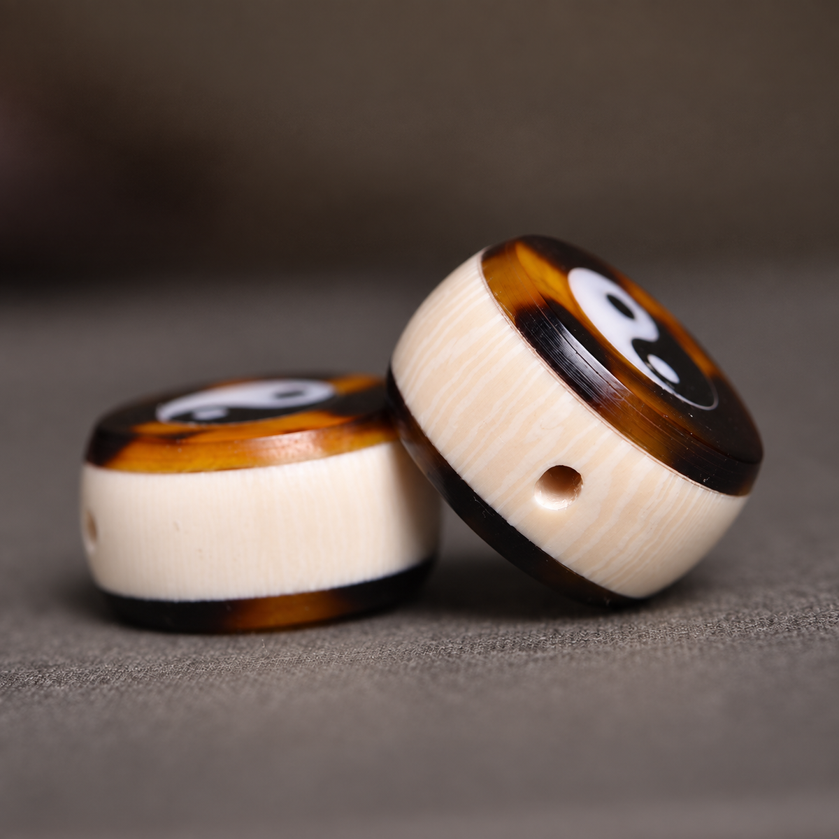 EverestArtstudios Bagua-Trommel-Zierelement für Mala, 20 × 11 mm