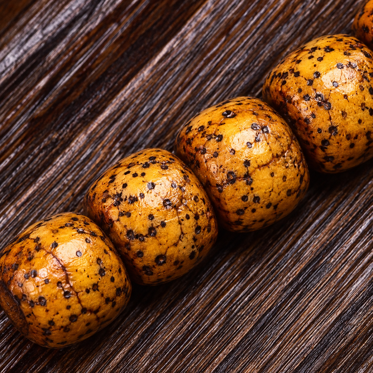 EverestArtstudios Gealterte Hainan-Xingyue-Bodhi-Mala, 108 Perlen