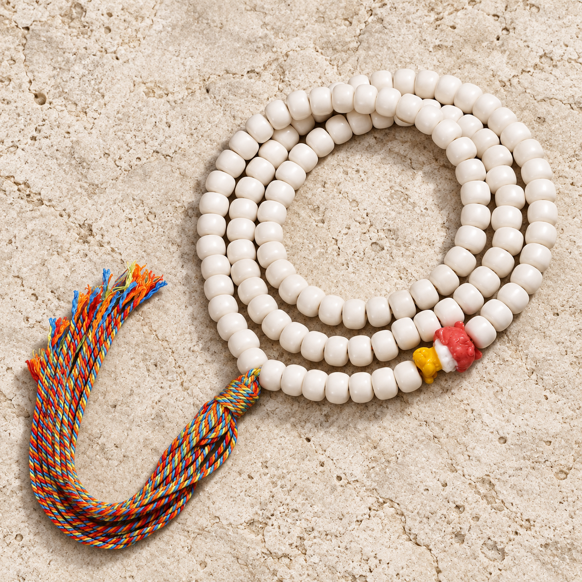 EverestArtstudios Yakknochen-Mala mit Geweihakzenten, 108 Perlen