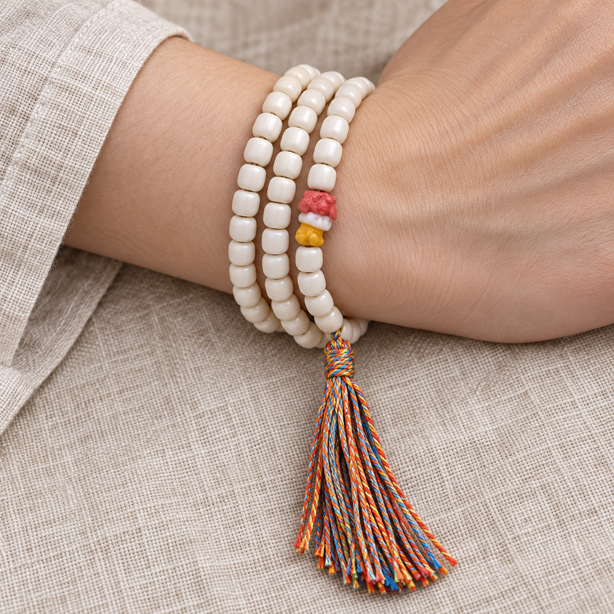 EverestArtstudios Yakknochen-Mala mit Geweihakzenten, 108 Perlen