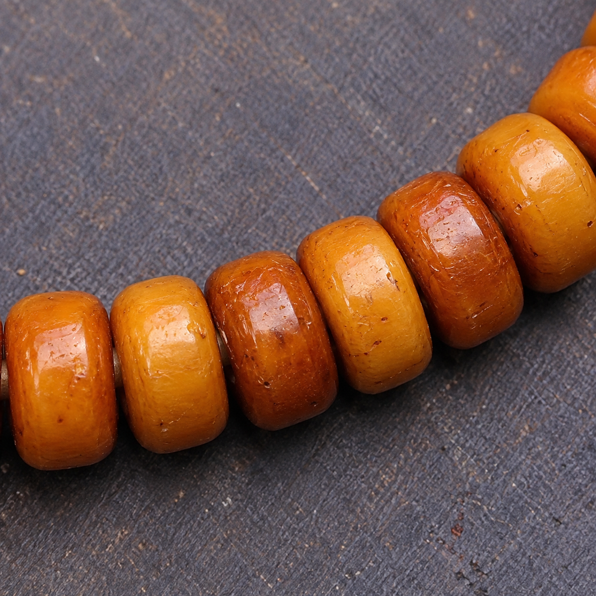 EverestArtstudios Knochen-Mala, 108 Perlen, Yakknochen/Glas