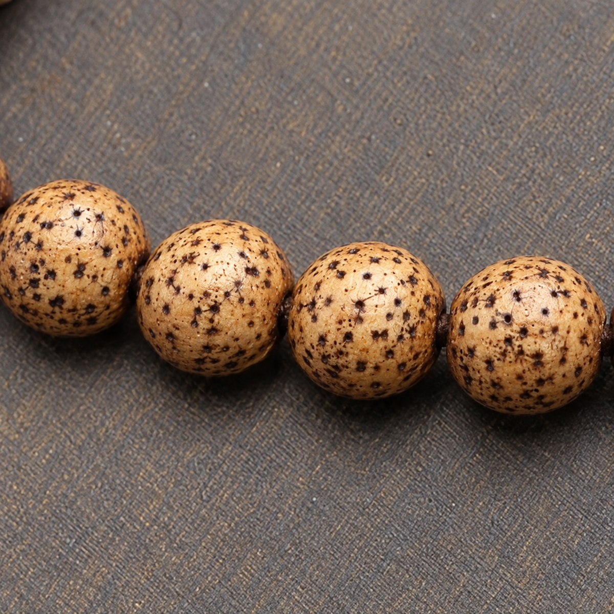 Mala 108 Bodhi Xingyue con coral y hueso yak