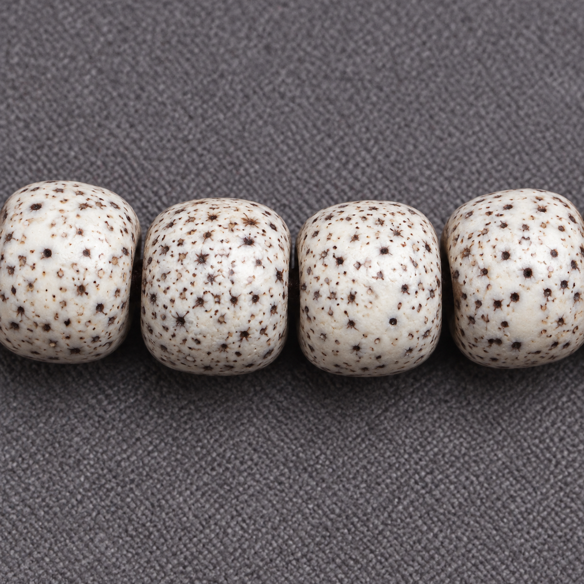 EverestArtstudios Xingyue-Bodhi-Mala, 108 Tonnenperlen/Quasten