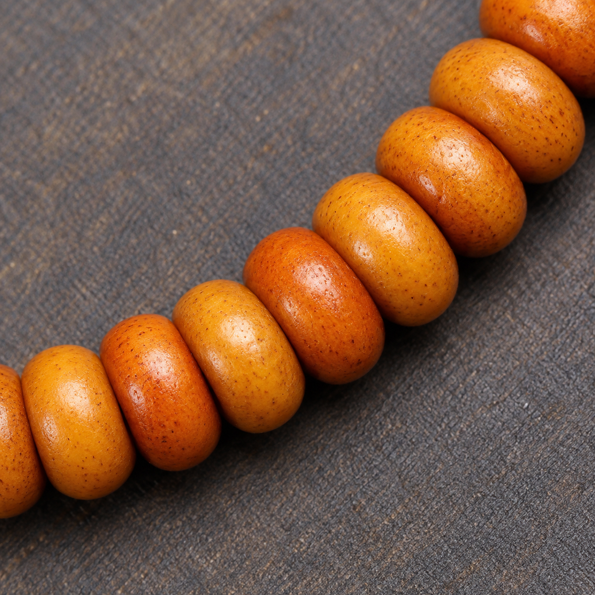 EverestArtstudios Knochen-Mala, 108 Perlen, Kamelknochen/Achat