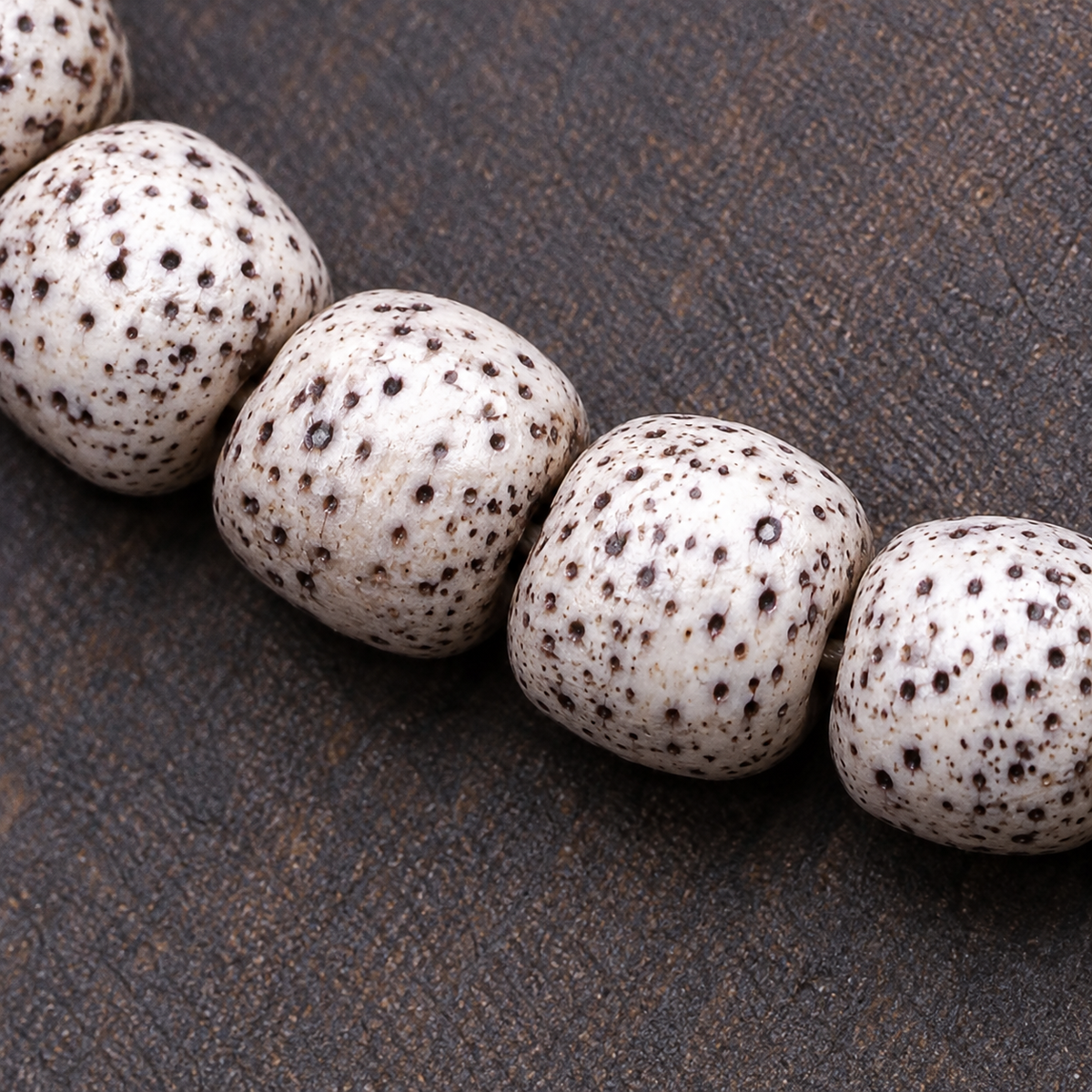 EverestArtstudios Xingyue-Bodhi-Mala, Kristall/Wohlstandsgott