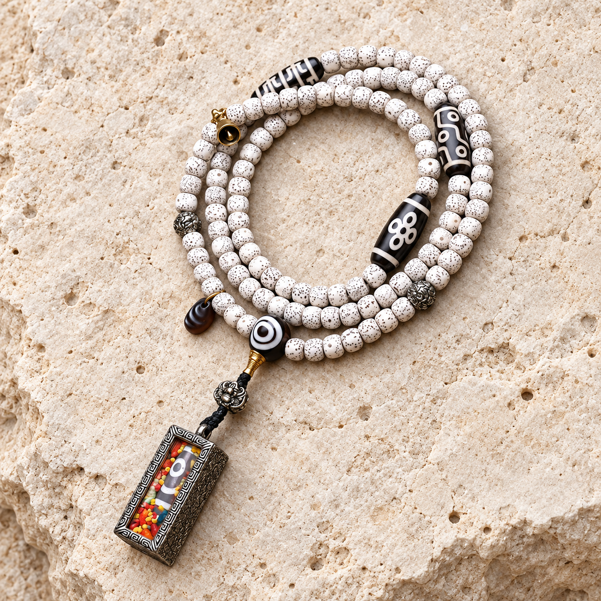 EverestArtstudios Xingyue-Bodhi-Mala, Zwei-Augen-Dzi/Ghau