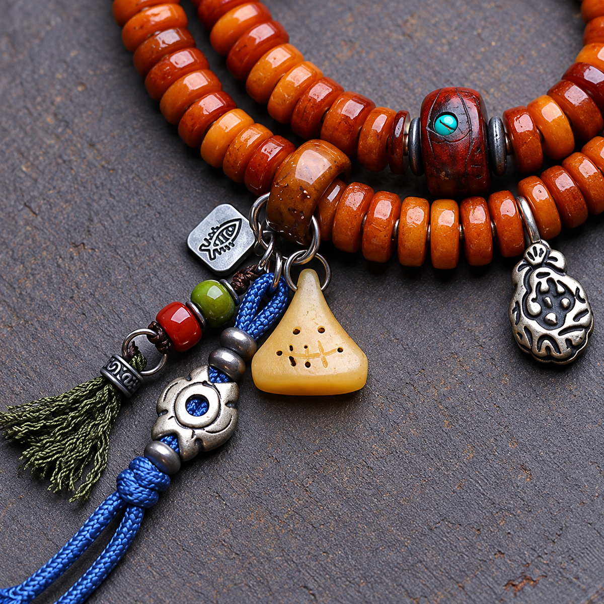 Mala de hueso de yak con Bodhi ojo de fénix, ágata y coco